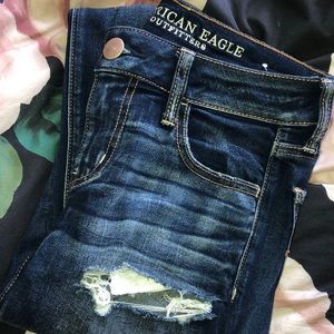 American Eagle High Waist Ripped Jeans